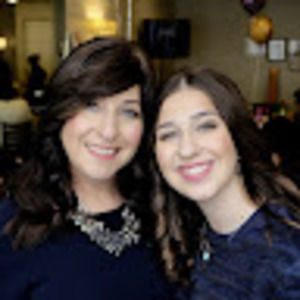 Meet your Posher, Rena